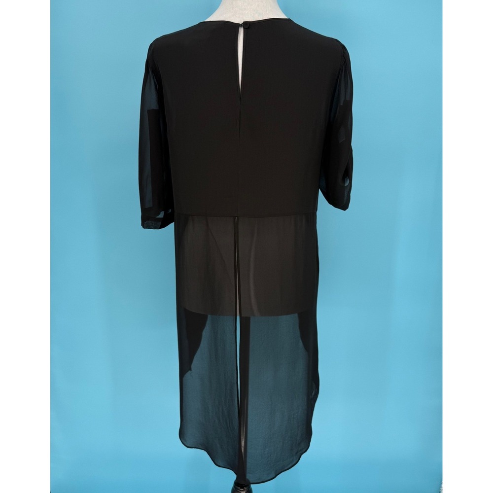 BCBGMAXAZRIA Caterina Black 100% Silk Sheer Chiffon Top Small Boxy Minimalist - Picture 2 of 9